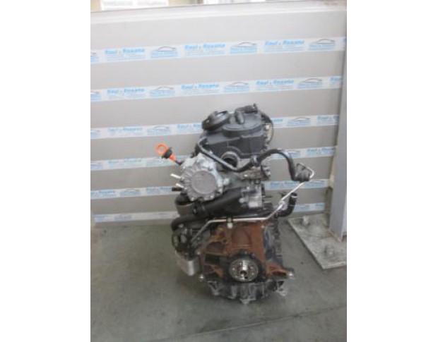 motor vw touran 2.0tdi bkd