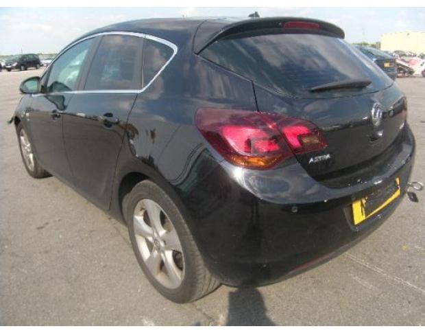 motoras macara opel astra j 1.7 cdti