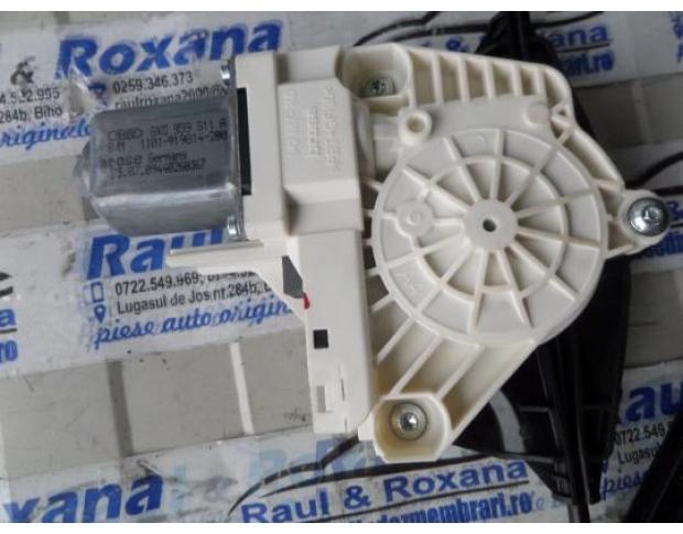 motoras macara stanga spate audi a4 2.0tdi cag 8k0959811a