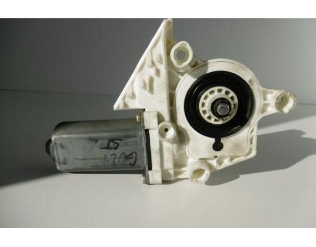 motoras macara stanga spate vw golf 4 105475301