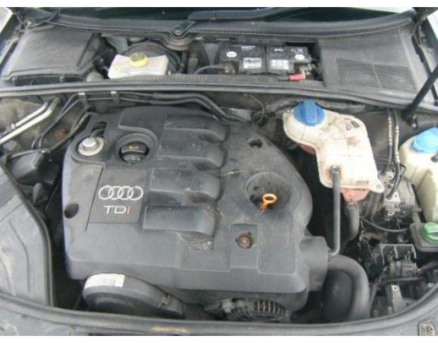 motoras stergator hayon audi  a4 avant (8e5 b6) 2001-2004
