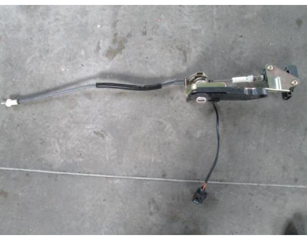 motoras stergator hayon volkswagen  passat variant (3b6) 2000/11-2005/08