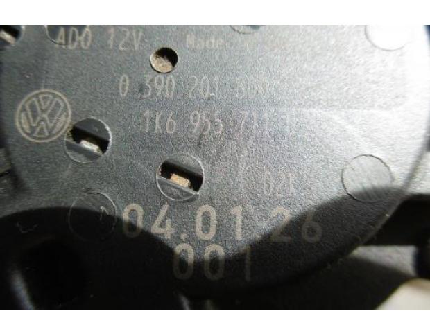 motoras stergator hayon vw golf 5 0390201800