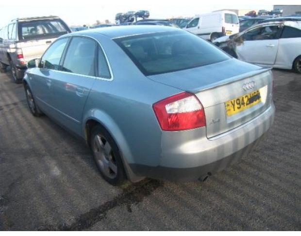 aripa stanga fata audi a4   2000-2004