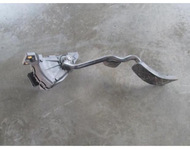 pedala acceleratie audi a6 allroad 2.5tdi ake cod 8d2721523