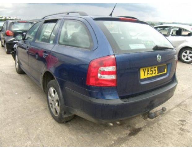 broasca usa spate skoda octavia 2