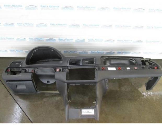 plansa bord bmw 320 2.0d e46