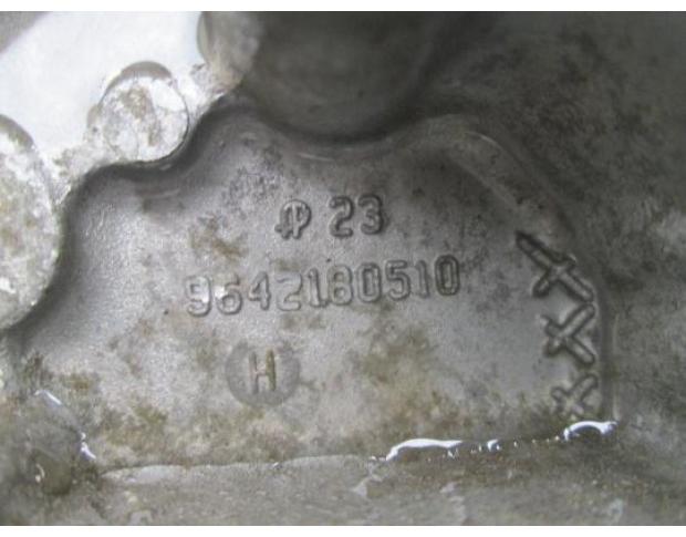pompa de ulei citroen xsara picasso 2.0b rfn cod 9642180510