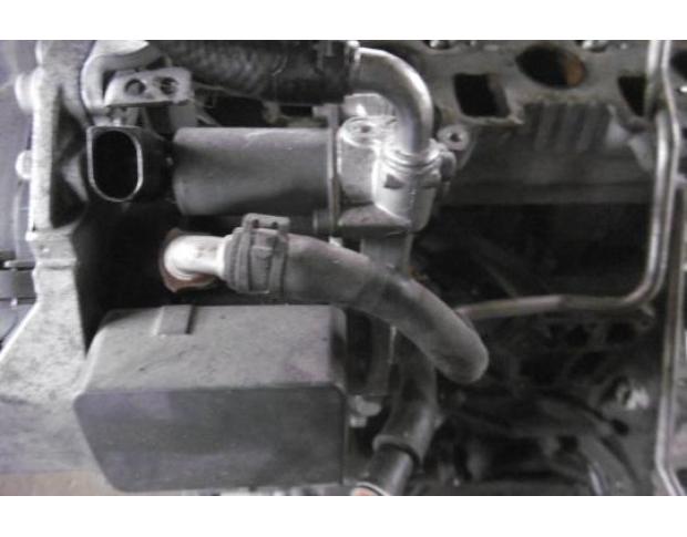 pompa inalta vw golf 6 1.6tdi cay 03l130755e