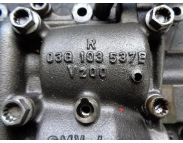 pompa ulei vw passat b6 2.0tdi 03g103537b