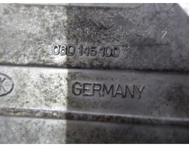pompa vacum audi a4 2.0fsi  06d145100e