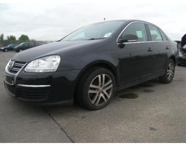pompa vacum de vw jetta 1.9tdi bxe 77kw 105cp