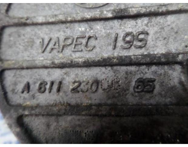 pompa vacum mercedes e 220 cdi w210 a6112300065