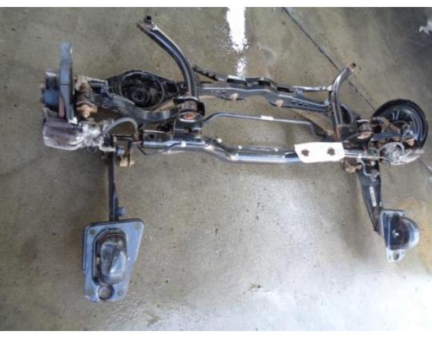 punte spate vw jetta 1.6tdi cay