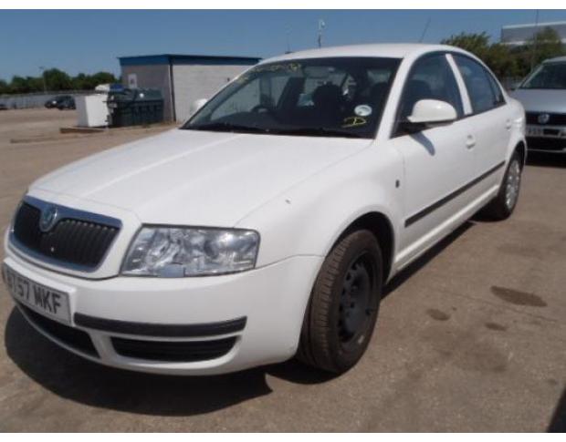 ramforsaj bara fata skoda superb (3u4) 2002/02 - 2008/03