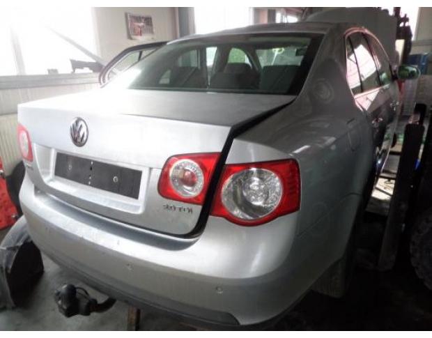 ramforsaj bara spate vw jetta 2.0tdi bkd