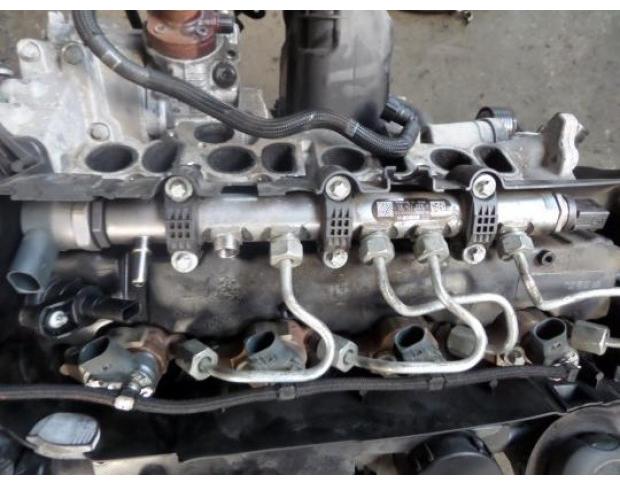 rampa injectoare bmw seria 1 2.0d 0445214182