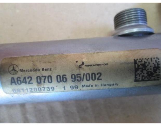 rampa injectoare dreapta a6420700695 mercedes ml 280 cdi