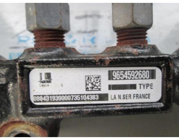 rampa injectoare ford focus 2 an 2004-2008 9654592680