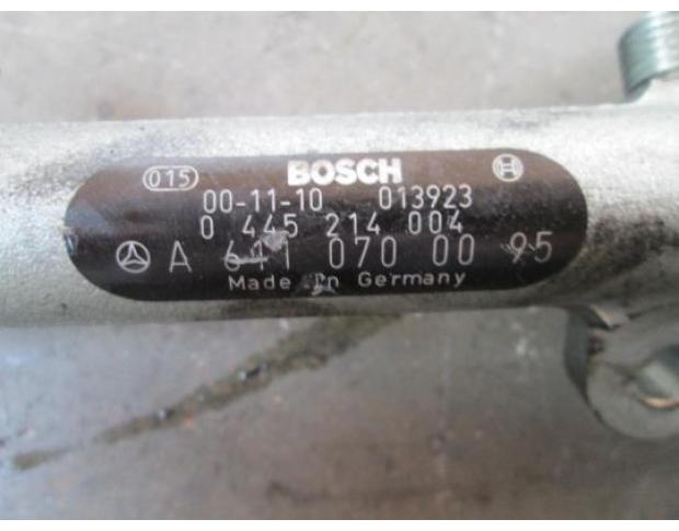 rampa injectoare mercedes c 203 cdi cod 0445214004