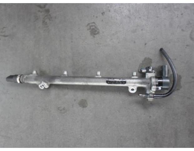 rampa injectoare mercedes clasa c (w203) 2000/05-2007/02