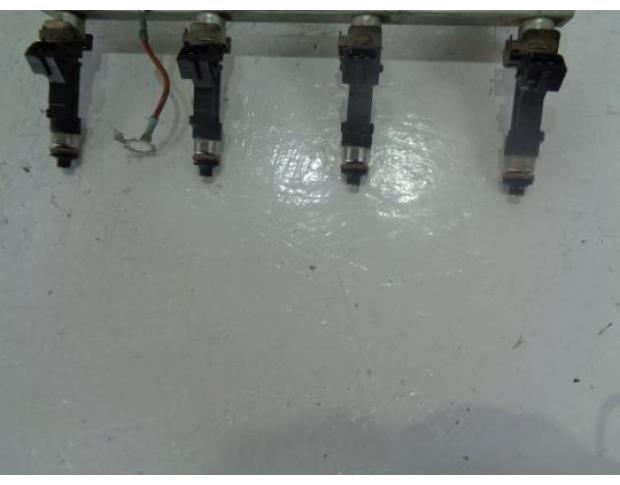 rampa injectoare opel astra j 1.4b a14xer  55572731