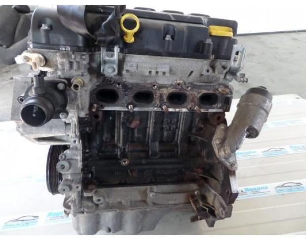 rampa injectoare opel corsa d 1.4 16v cod 55562258