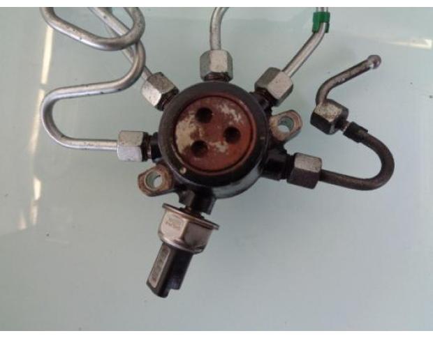 rampa injectoare renault megane 2 1.5dci 8200584034