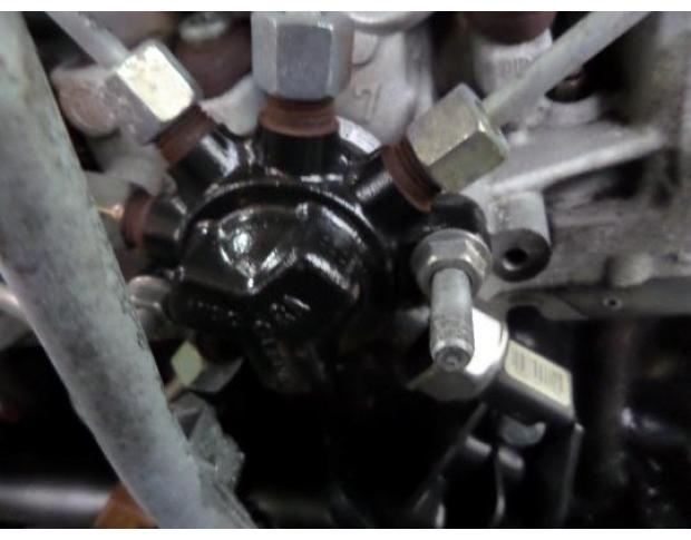 rampa injectoare renault megane 2 1.5dci 9k9 2004 8200057345