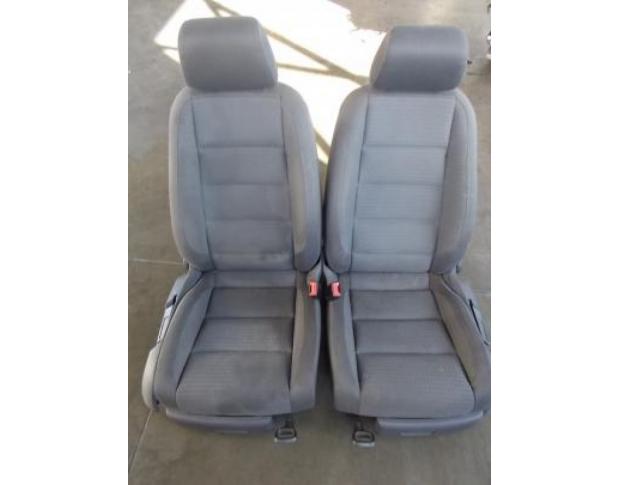 scaun fata vw touran 2.0tdi bkd