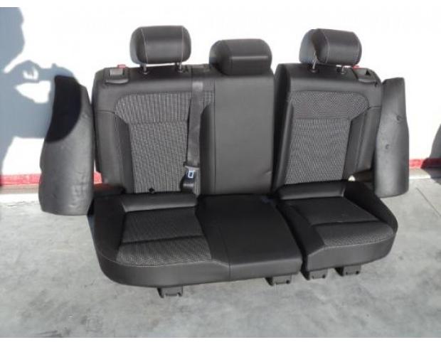 scaune spate opel astra j