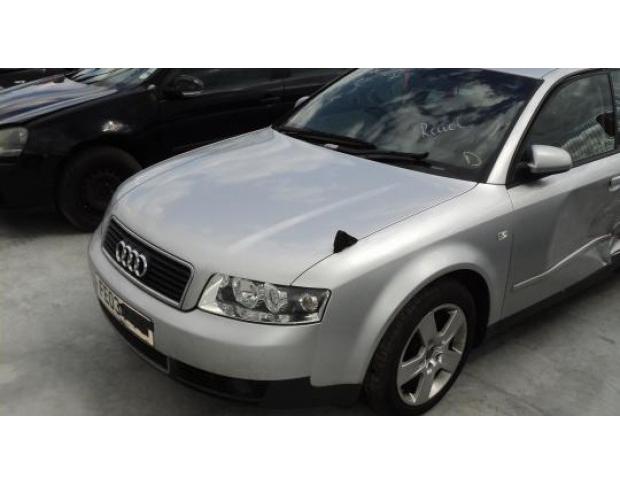 aripa stanga fata audi a4   2000-2004