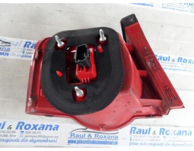 stop dreapta caroserie vw passat b7 1.9tdi