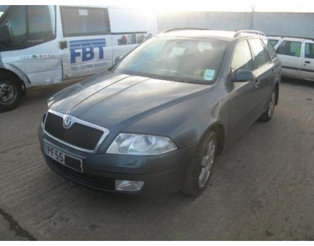 aripa dreapta spate skoda octavia 2 (1z3) 2004/02-2013