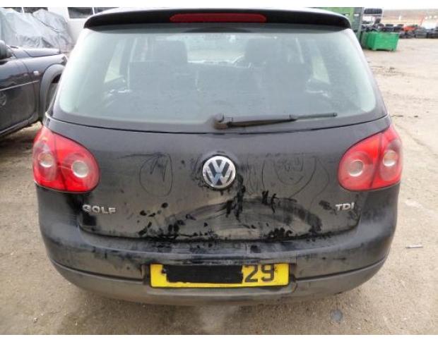 stop dreapta vw golf 5 2.0sdi