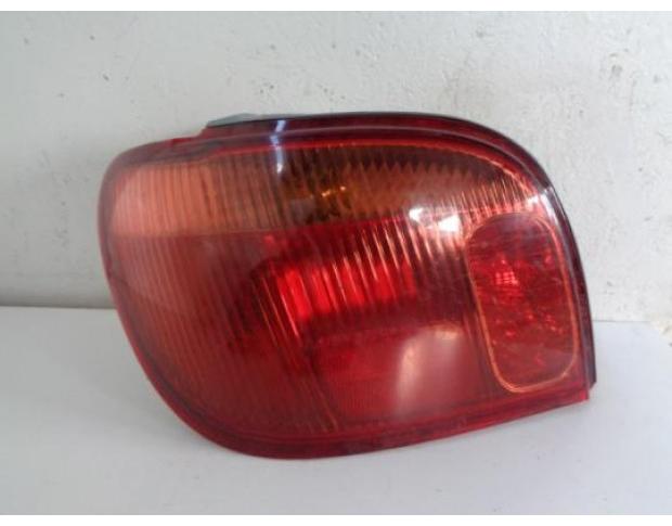 stop stanga toyota yaris hb