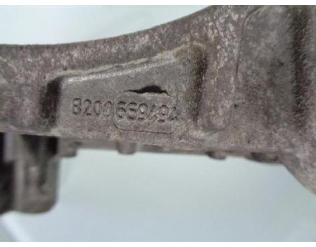 suport accesorii renault megane 2 1.5dci 8200669494