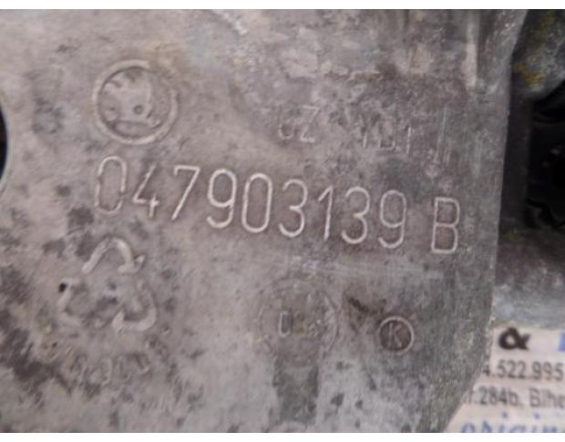 suport compresor skoda fabia 1 1.4mpi 047903139b