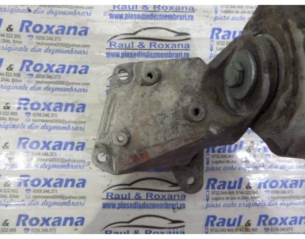 suport dreapta cutie de viteza vw passat 1.9tdi avf  8d0399114ah