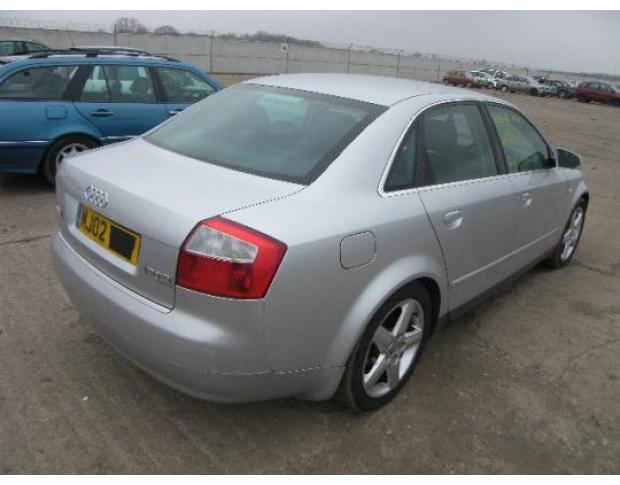aripa dreapta fata audi a4   2000-2004