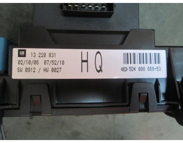tablou sigurante opel astra h 1.9cdti z19dth cod 13206748