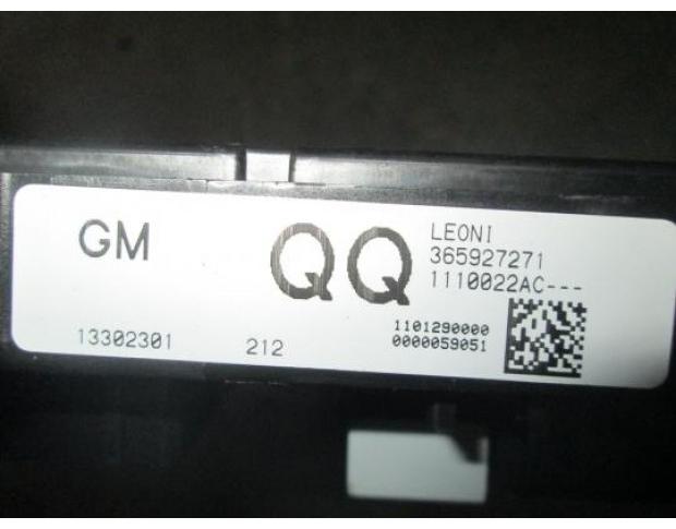 tablou sigurante opel astra j 2.0cdti a20dth cod 13301301