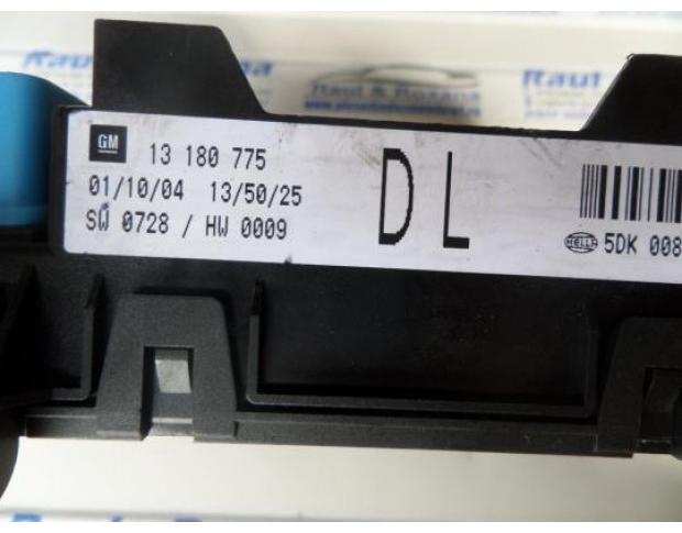 tablou sigurante opel zafira b 1.7cdti 13180775dl