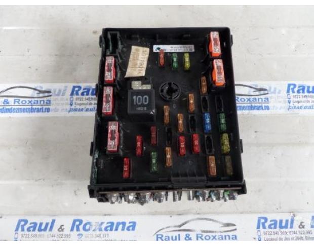 tablou sigurante vw passat b7 1.9tdi cod 3c0937125