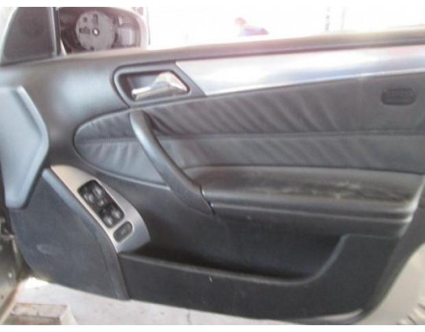 tapiterie usa mercedes c 320