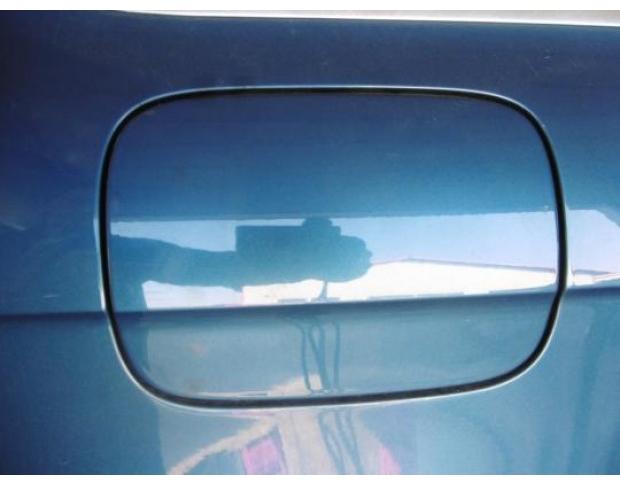 usa rezervor audi a4 2.0tdi