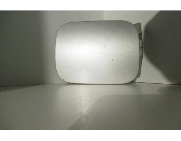 usa rezervor audi a4 8d0010139d