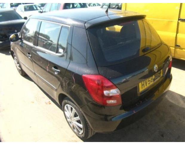 usa si oglinda skoda fabia 2 1.4