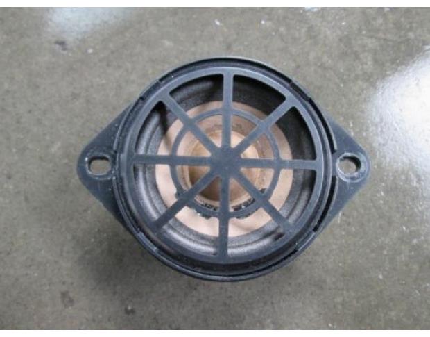 vand boxa audi a4 2.0tdi cag 8t0035397