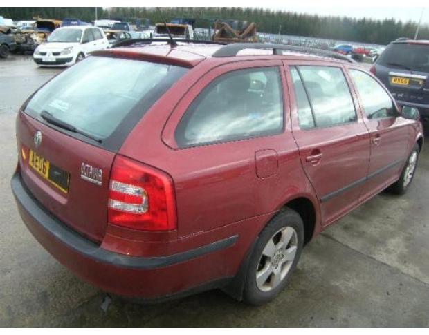 motor skoda octavia 2 2.0tdi bkd